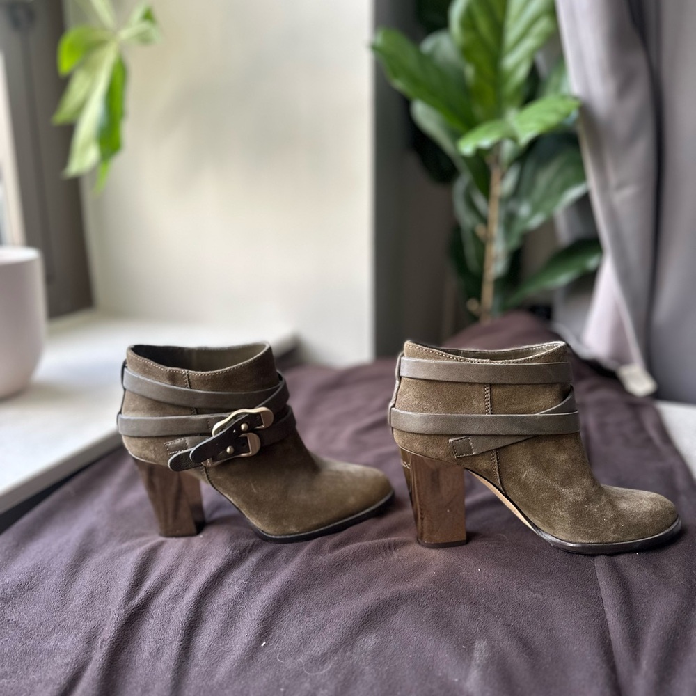 Jimmy Choo Olive Ankle Boots with Buckle (Never Worn)